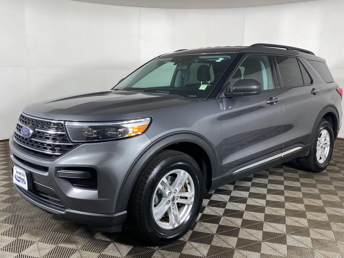 Used 2022 Carbonized Gray Ford XLT image 28