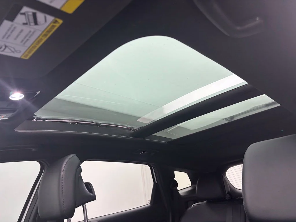Used 2023 White Kia X-Pro Prestige image 32