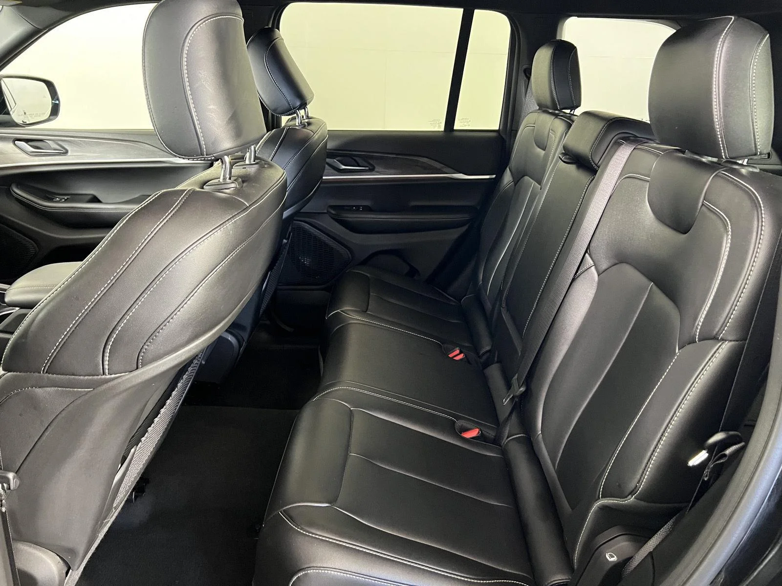 Used 2025 Bk Jeep Limited image 19