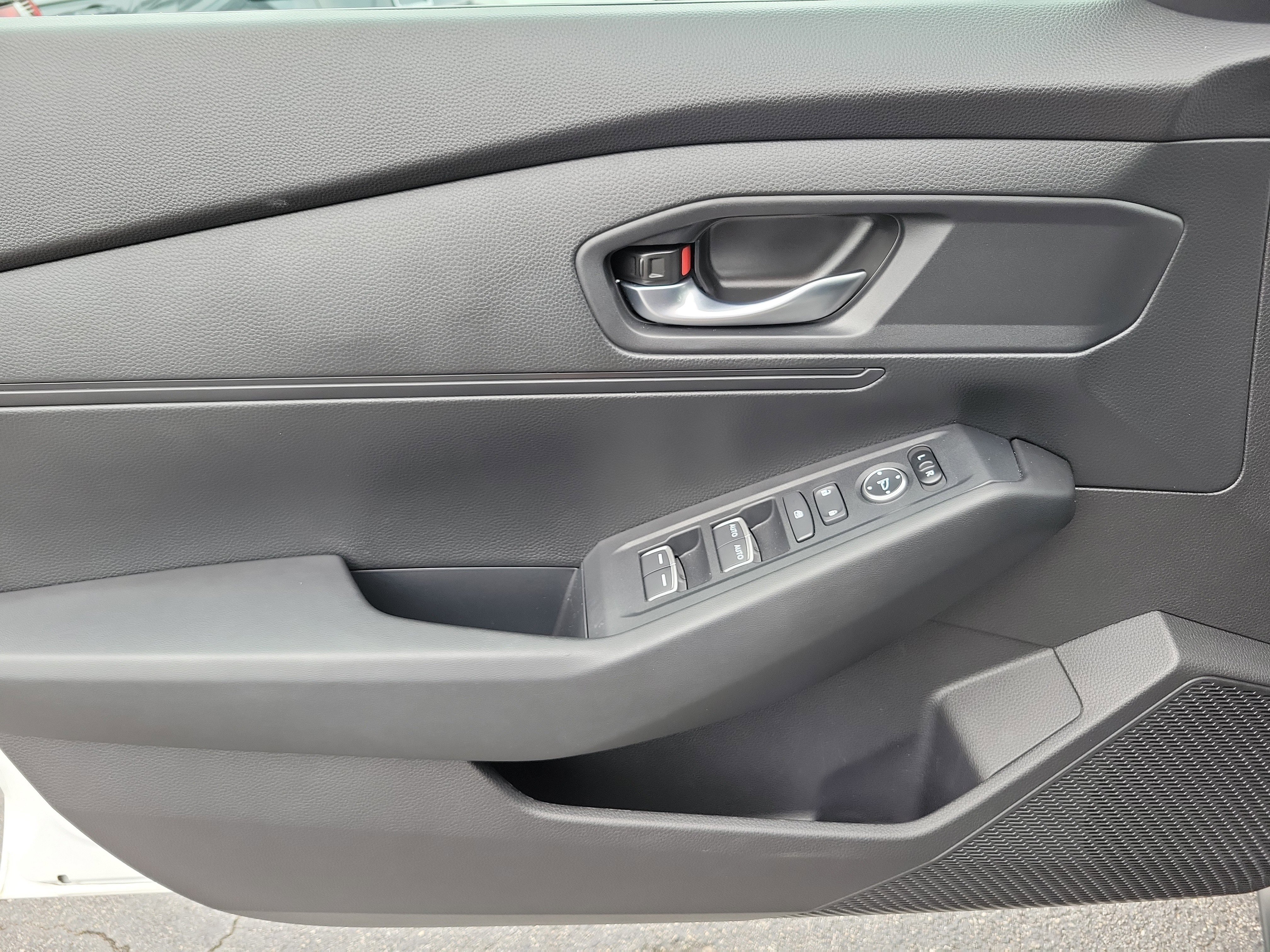 2025 Honda Accord LX - Photo 50