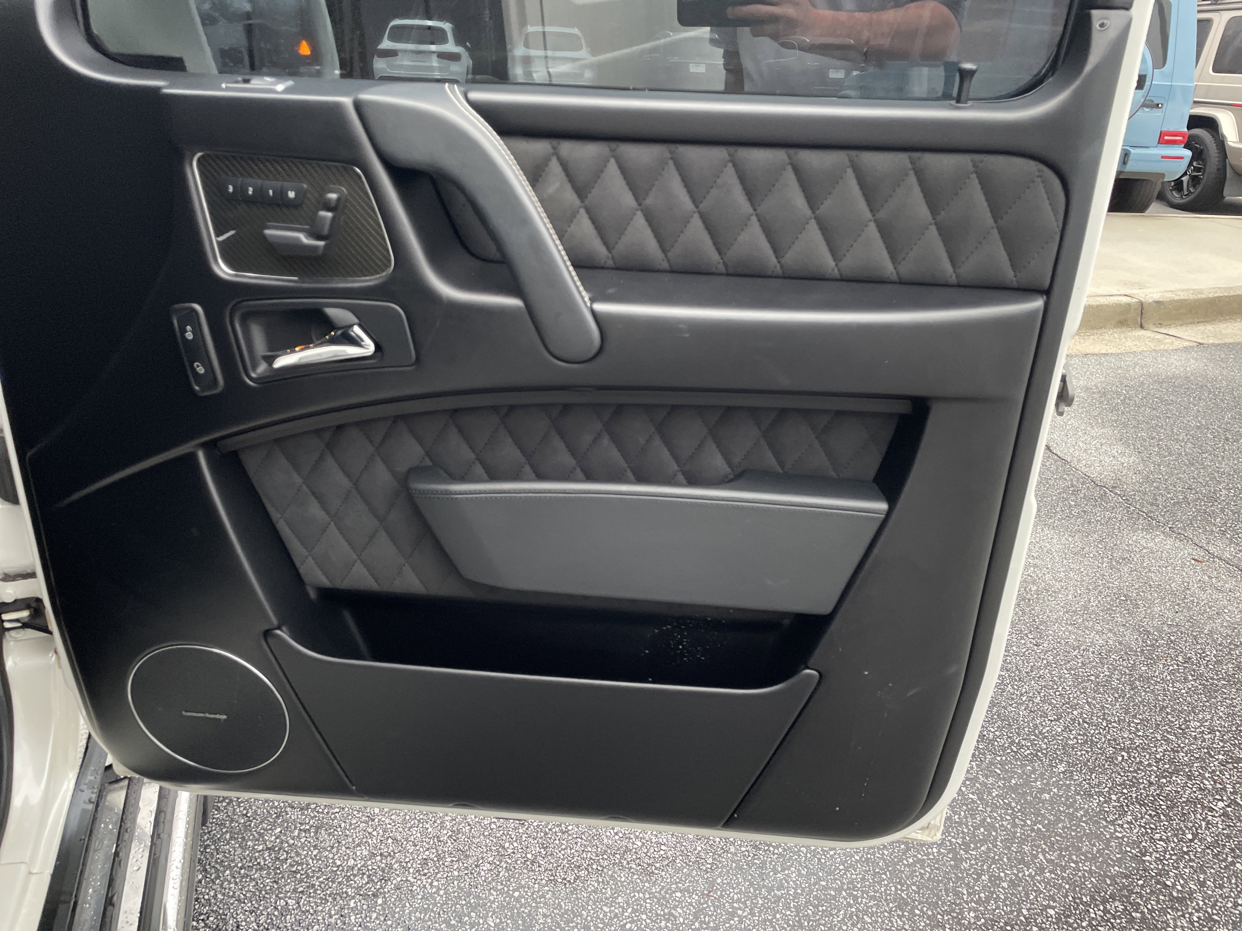 Used 2017 designo® Mystic White Metallic Mercedes-Benz AMG® G 63 4MATIC® SUV image 45