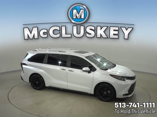 2024 Toyota Sienna Platinum - Photo 26