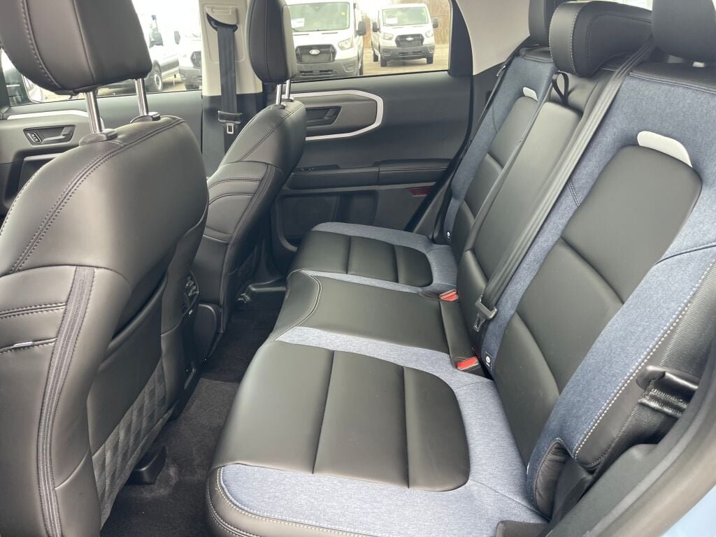 New 2026 Azure Gray Metallic Tri-Coat Ford Outer Banks image 22