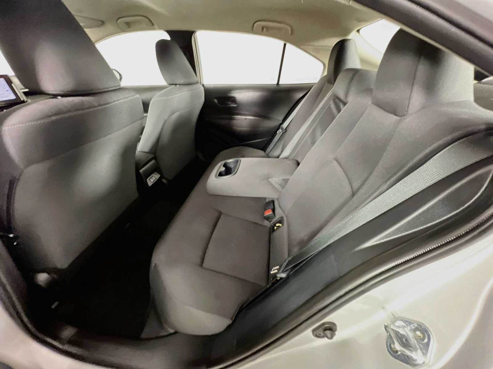 Used 2025 Classic Silver Metallic Toyota LE image 23