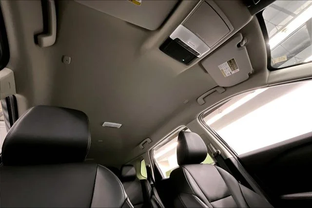 2025 Nissan Rogue SL - Photo 35