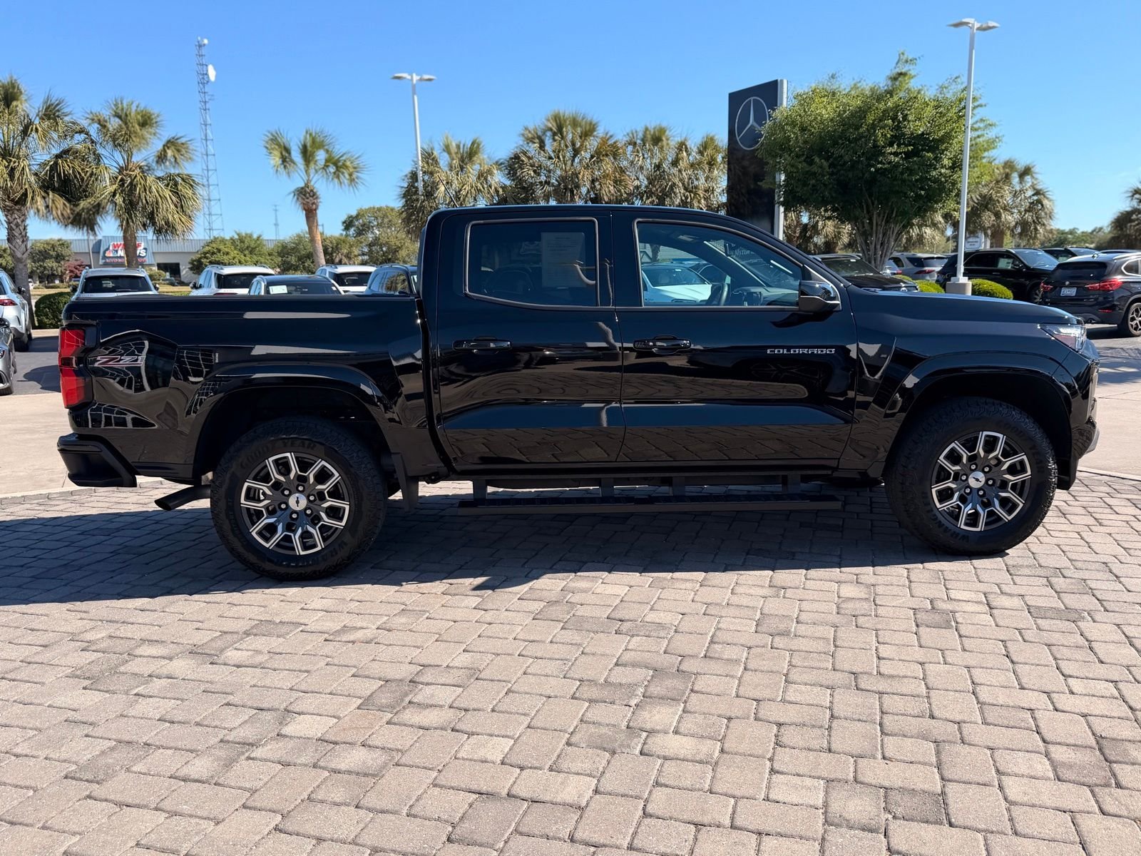 Used 2024 Black Chevrolet Z71 image 8