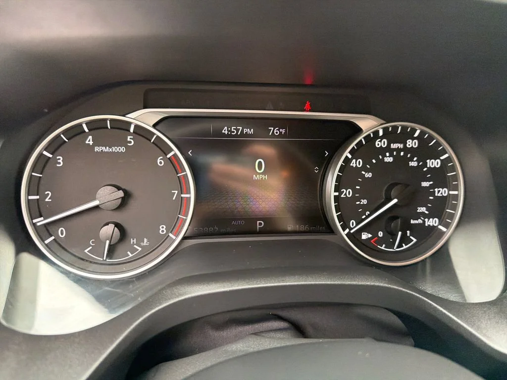2024 Nissan Rogue SV - Photo 14