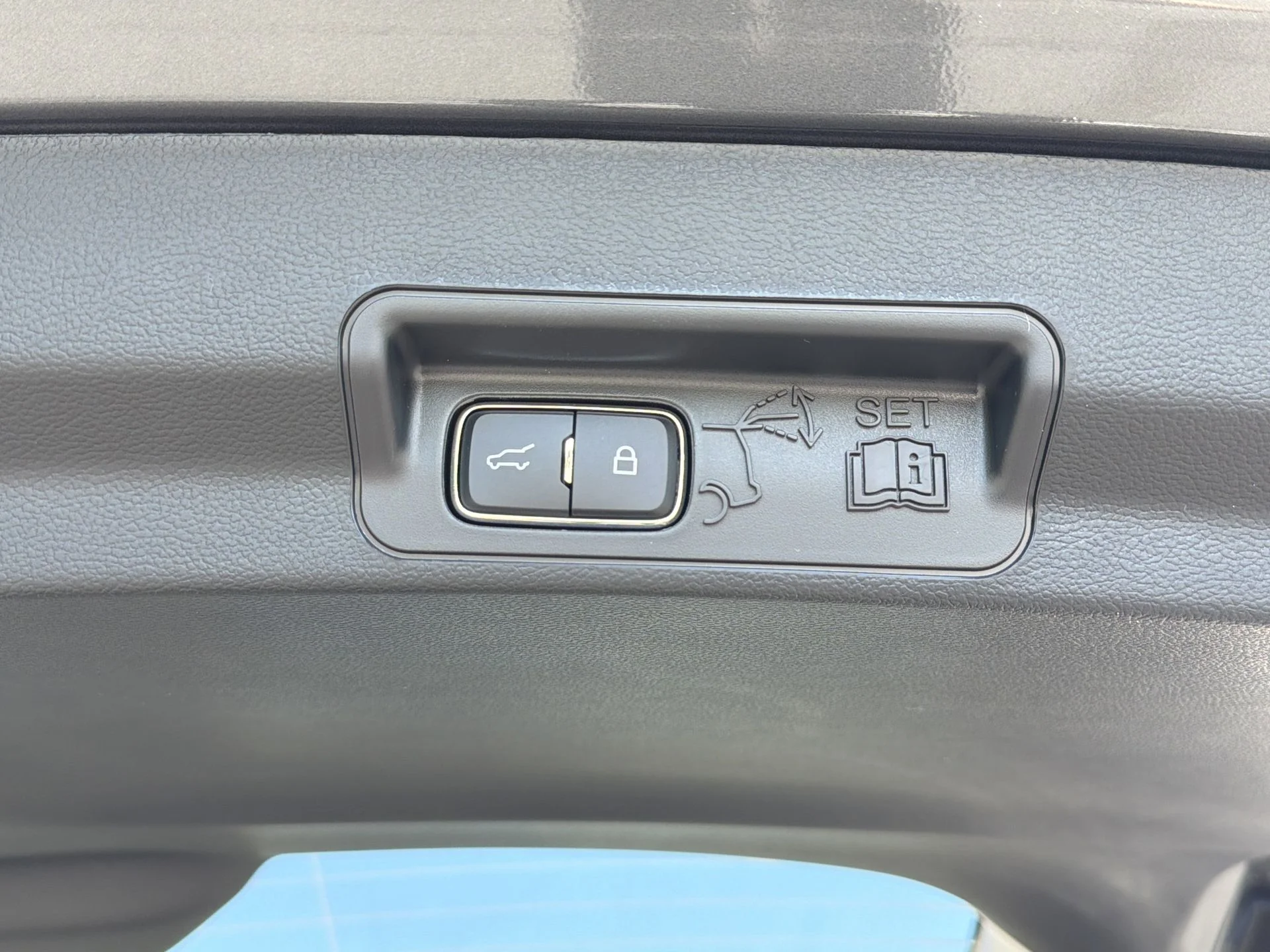 New 2026 Carbonized Gray Metallic Ford Active image 25