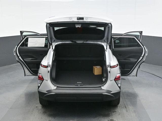 New 2027 Gray Hyundai SEL Sport AWD image 27