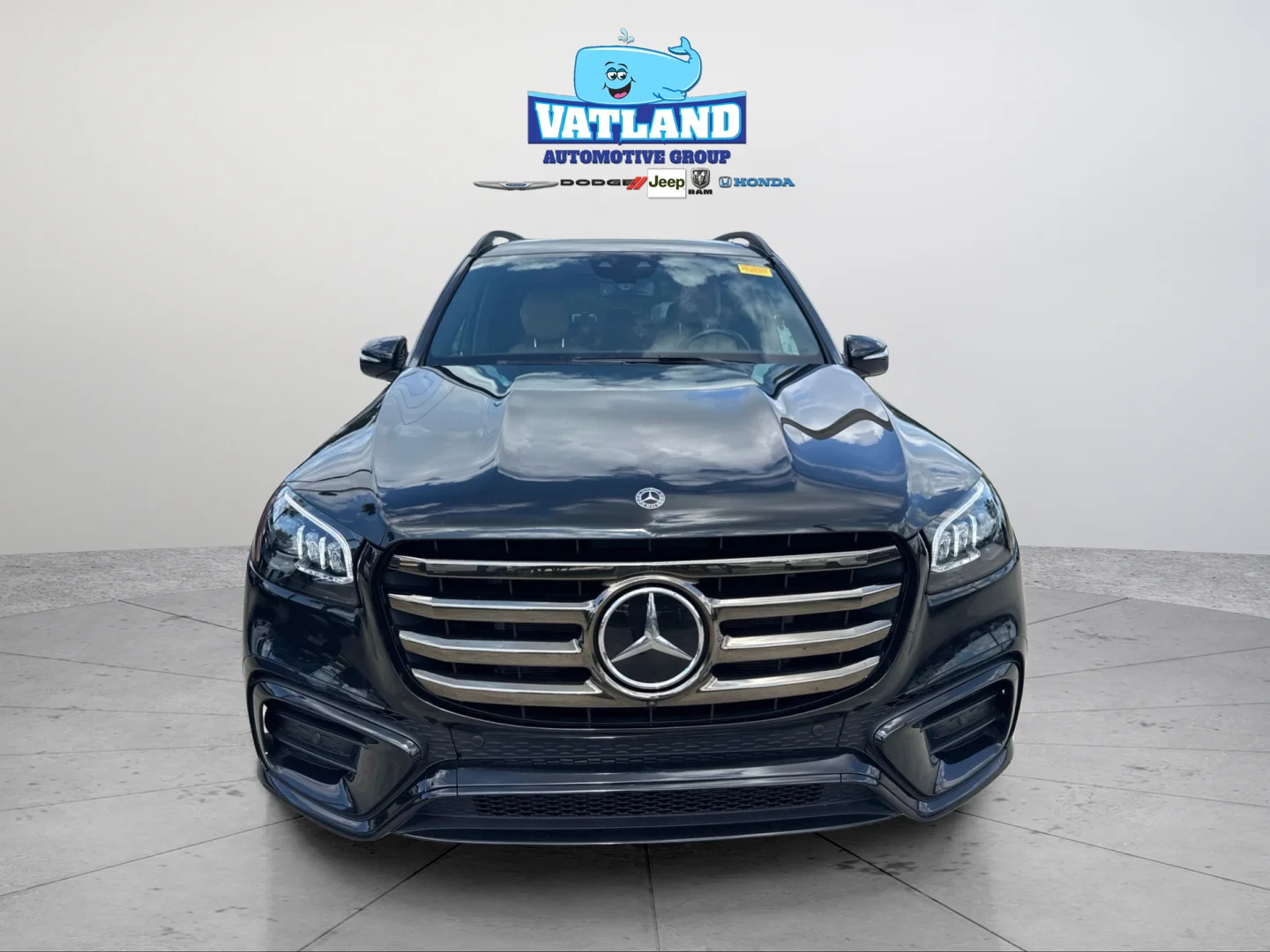 Used 2025 Black Mercedes-Benz GLS 450 image 37