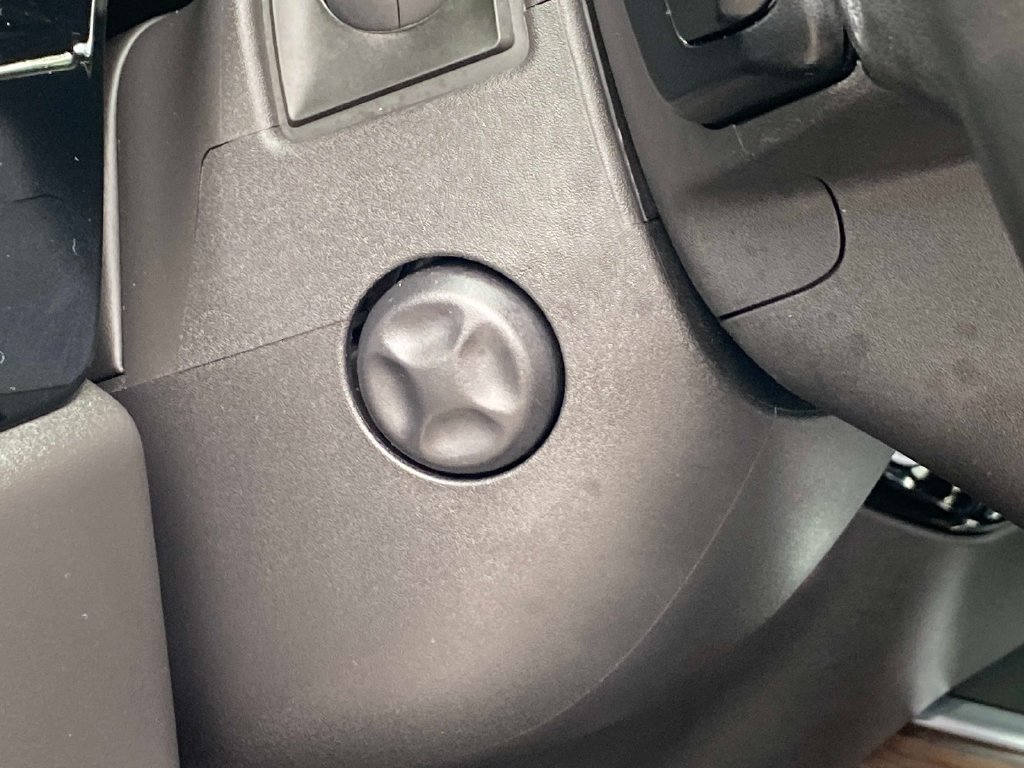 Used 2026 Silver GMC SLT image 35