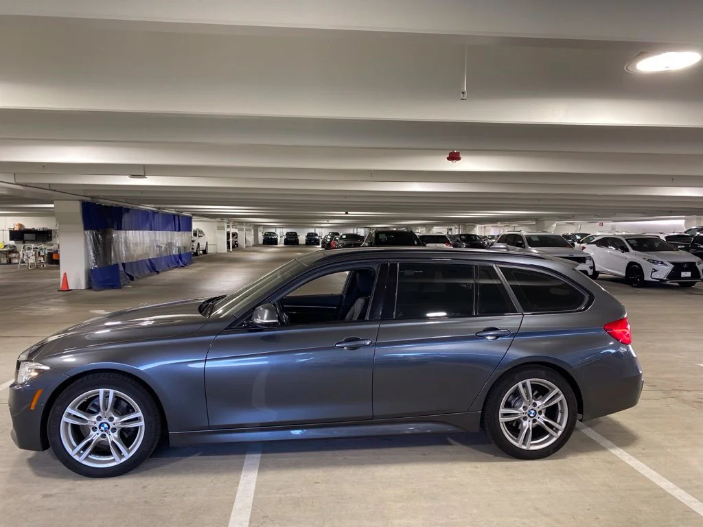 Used 2017  BMW 328d xDrive image 2