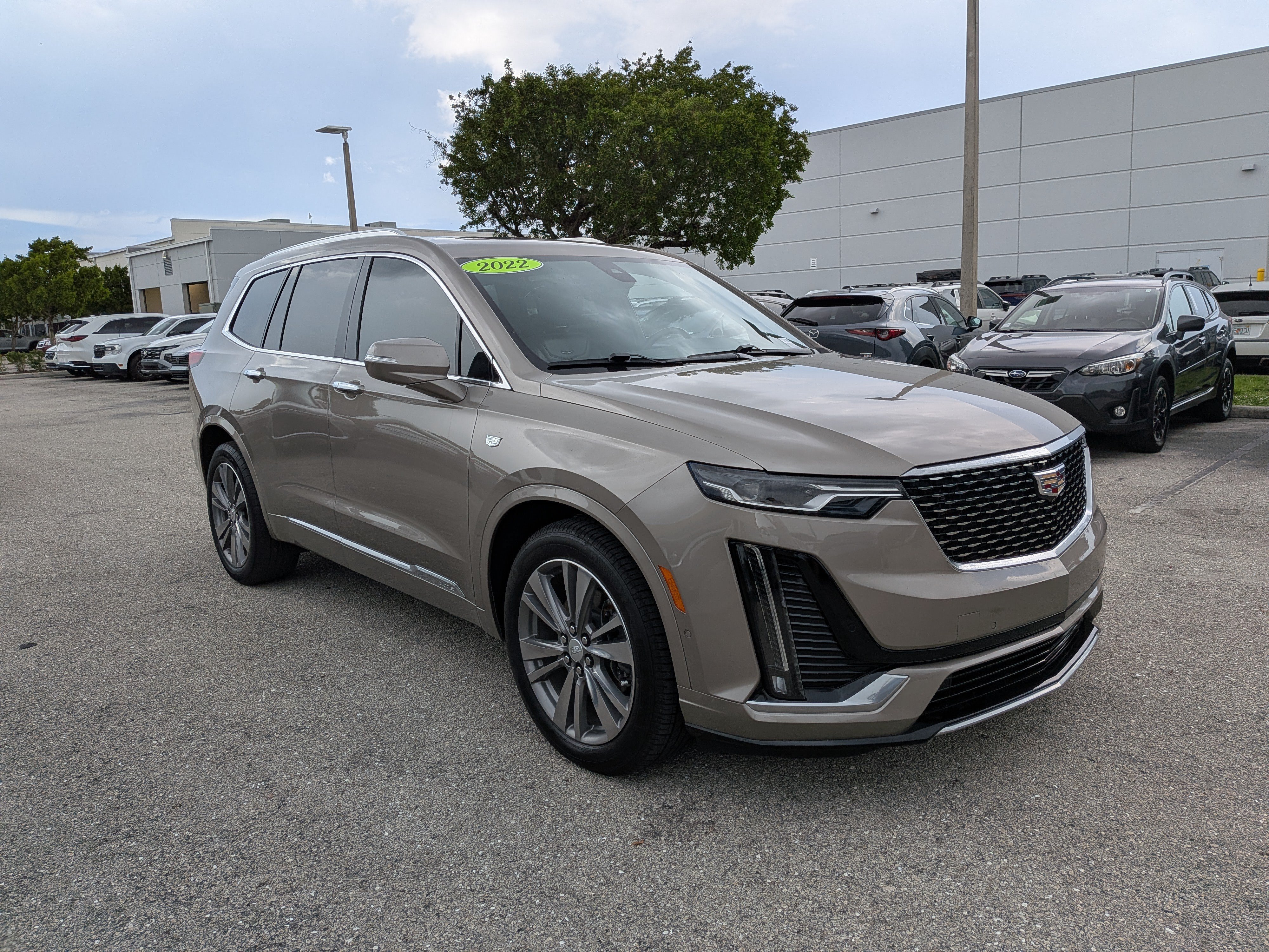 2022 Cadillac XT6 Premium Luxury Auto's photo