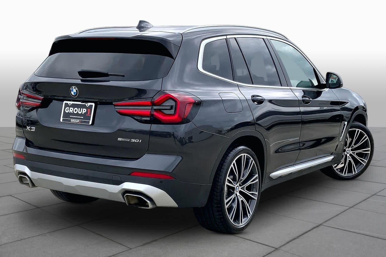 Used 2023 Dark Graphite Metallic BMW sDrive30i image 12