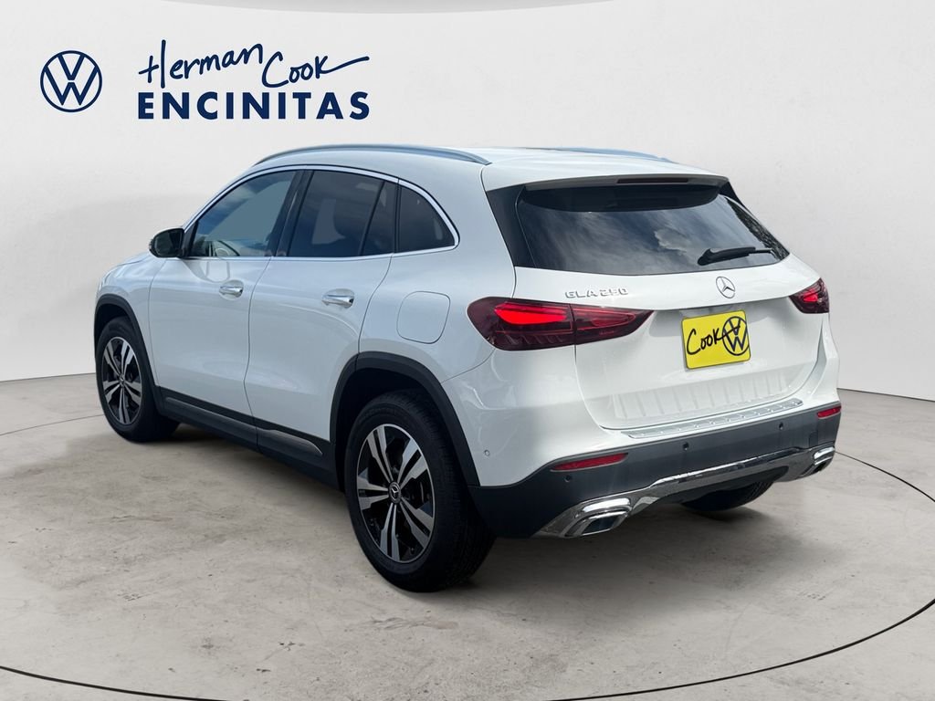 Used 2025 Polar White Mercedes-Benz GLA 250 image 3