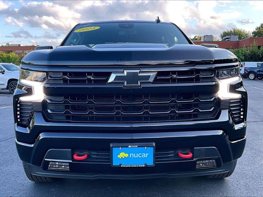 Used 2023 Black Chevrolet RST image 33