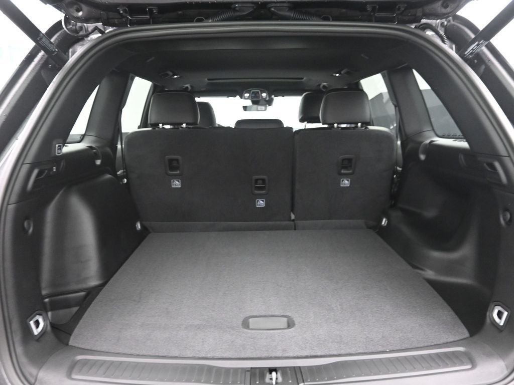 2026 Jeep Grand Cherokee Laredo - Photo 11