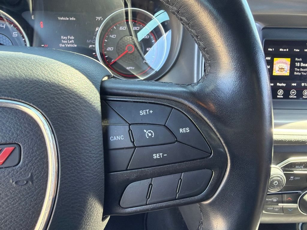 Used 2022 Silver Dodge SXT image 14