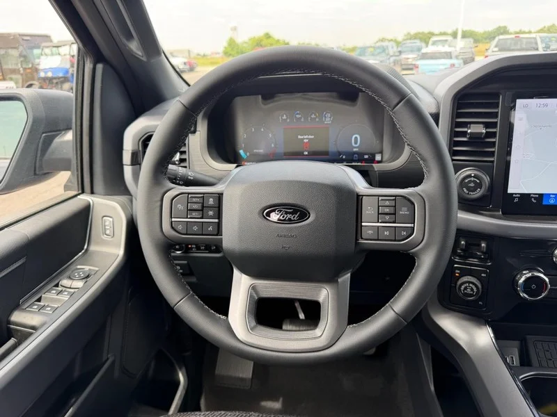 New 2026 Carbonized Gray Metallic Ford XLT image 11