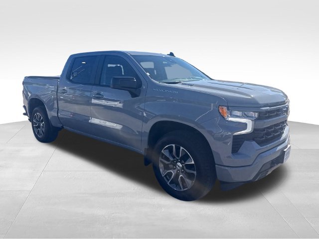 Used 2024 Gray Chevrolet RST image 7