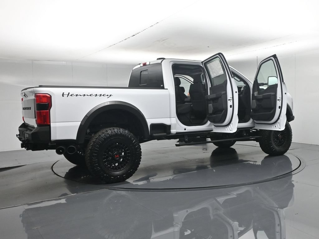 New 2026 Oxford White Ford Lariat image 4