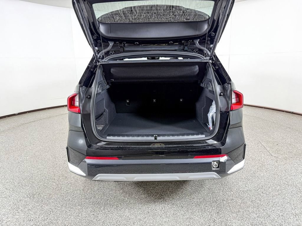 Certified Used 2025 Jet Black BMW xDrive28i image 21