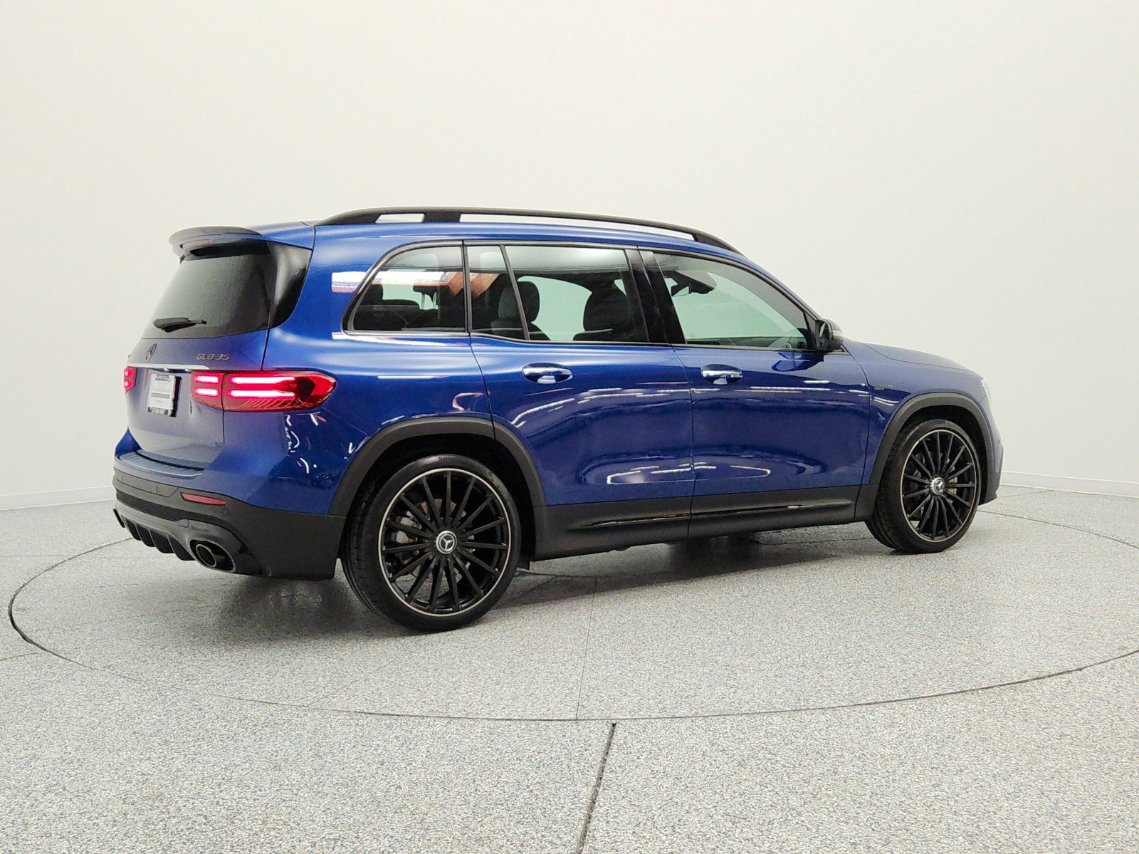 Used 2025 Starling Blue Metallic Mercedes-Benz AMG® GLB 35 4MATIC SUV image 5