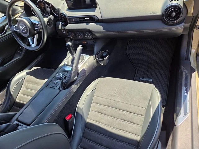 Used 2024 Beige Mazda Club image 14