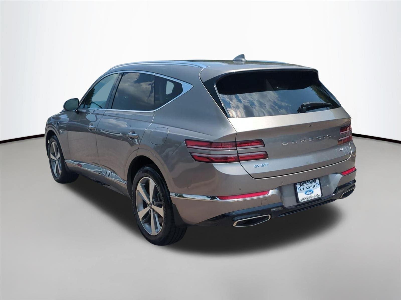 Used 2021 Gold Coast Silver Genesis  image 3