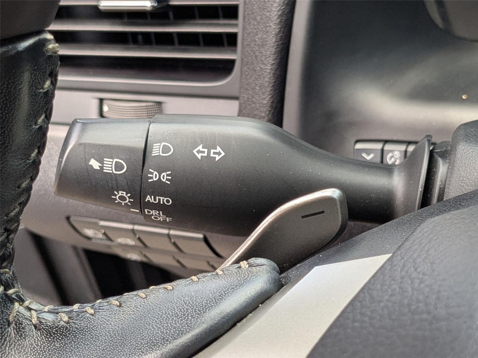 Used 2021  Lexus RX 350 image 15