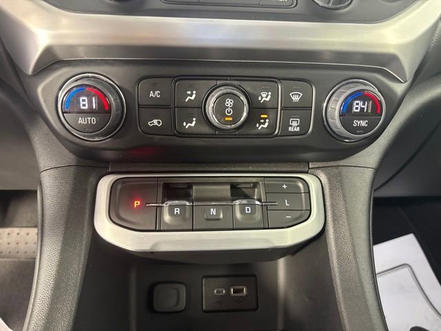 Used 2023 Light Stone Metallic GMC SLE image 7
