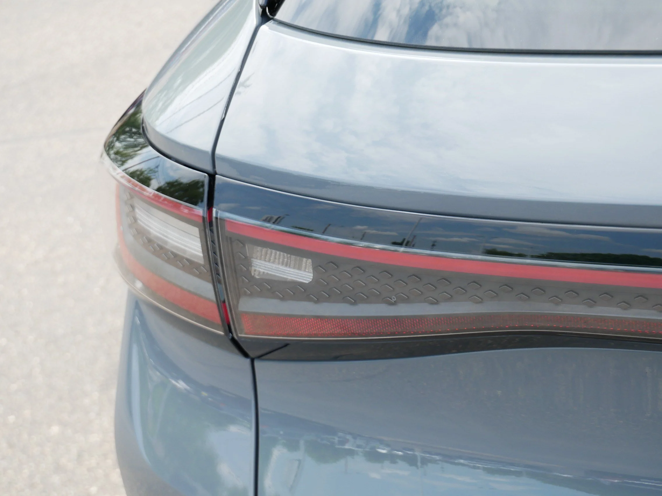 Certified Used 2025 Pure Gray Volkswagen Pro image 17