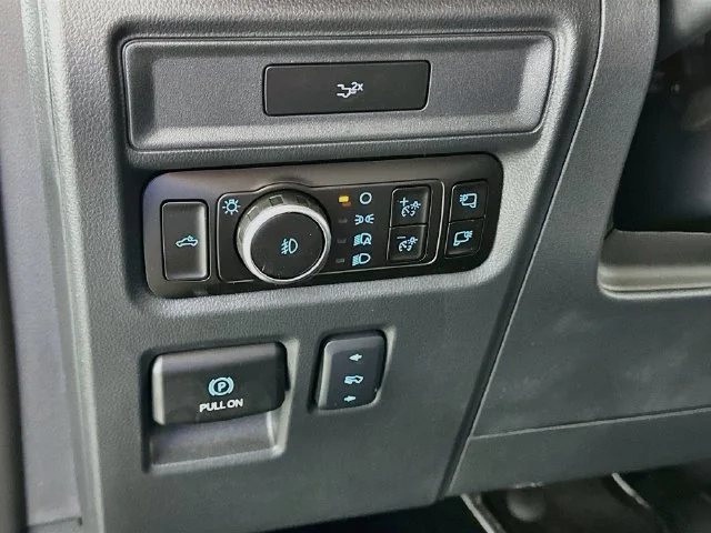 New 2026 Black Ford Lariat image 23