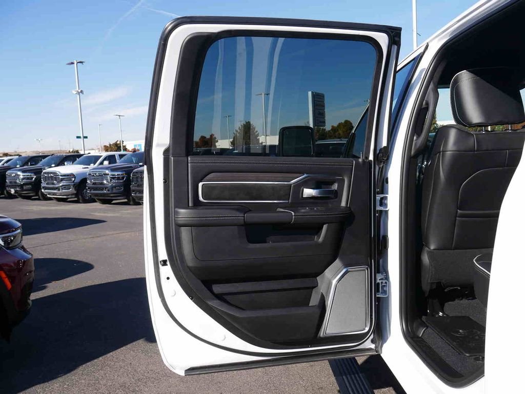 New 2026 Bright White Clear-Coat Exterior Paint RAM LARAMIE image 18