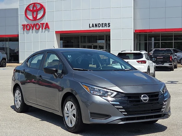 2025 Nissan Versa S