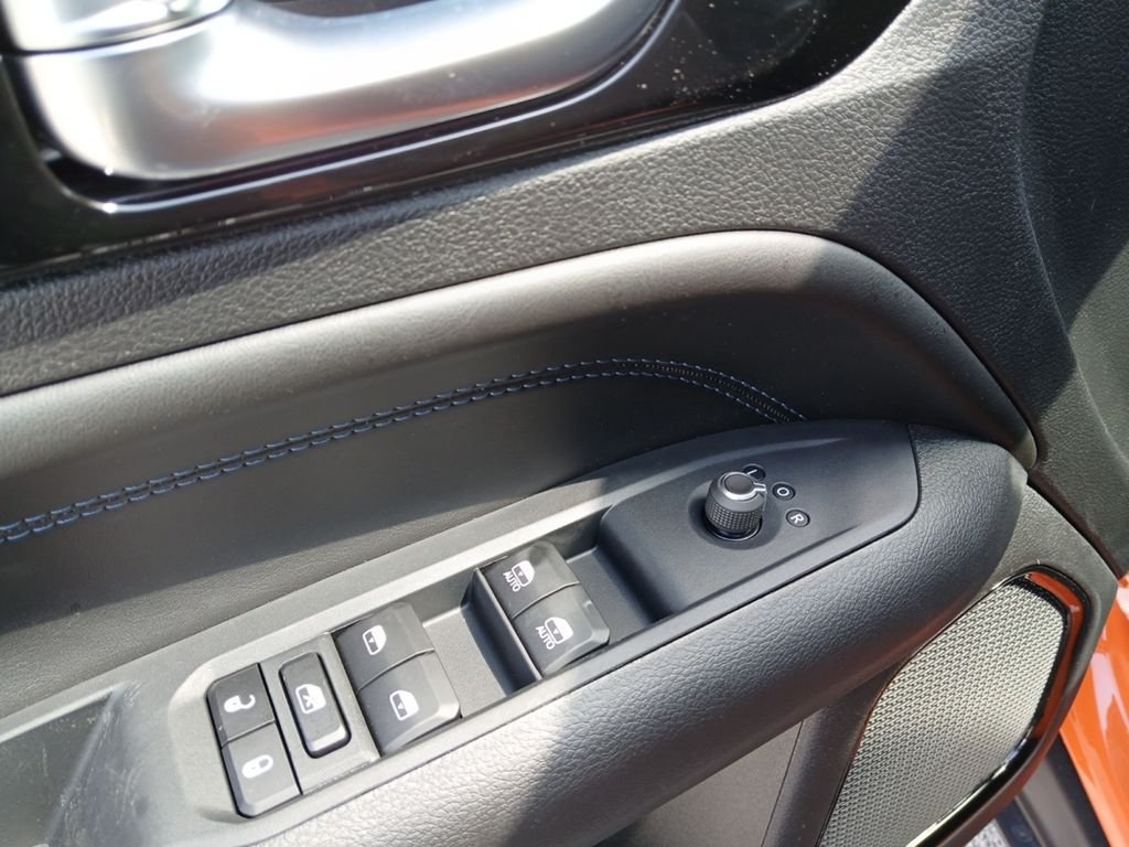 New 2026 Joose Exterior Paint Jeep Latitude image 11