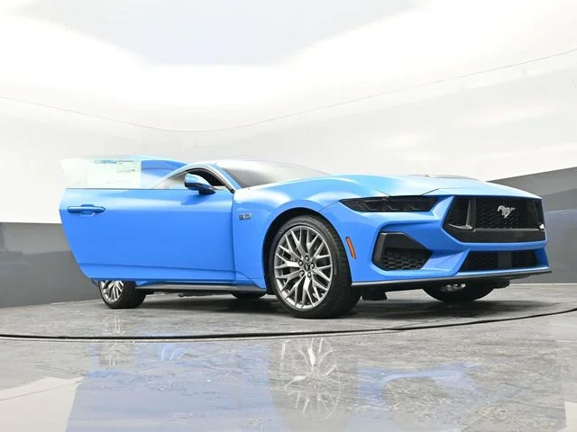 Used 2025 Grabber Blue Ford GT Premium image 33