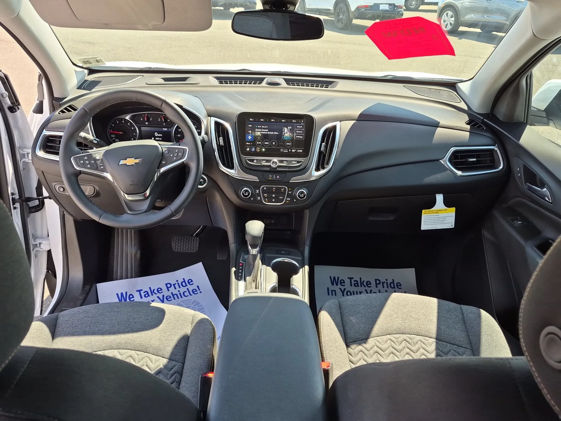 Used 2024 Summit White Chevrolet LT image 17