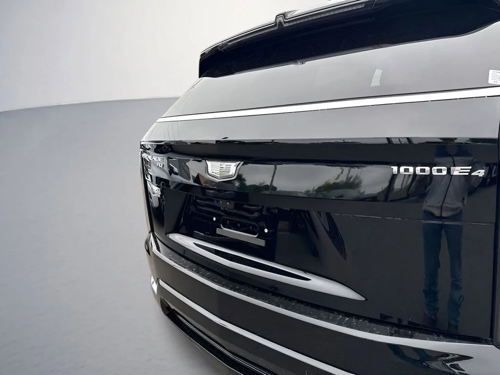 Used 2025 Black Raven Cadillac Luxury 2 image 36