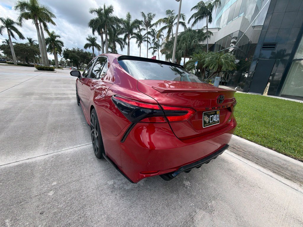 Used 2020 Red Toyota  image 9