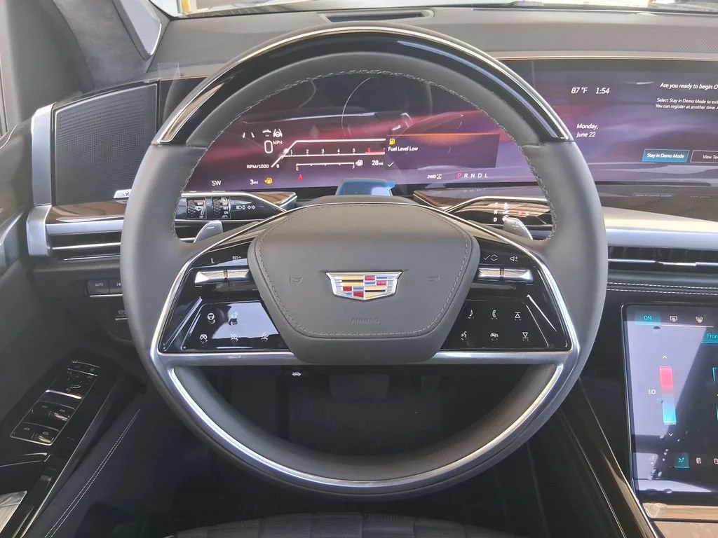 2026 Cadillac Escalade Platinum Sport - Photo 11