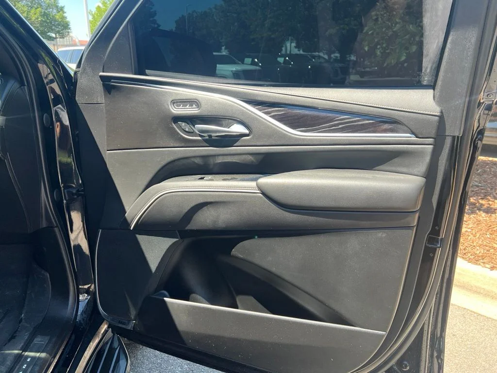 Used 2021 Black Cadillac Sport image 22