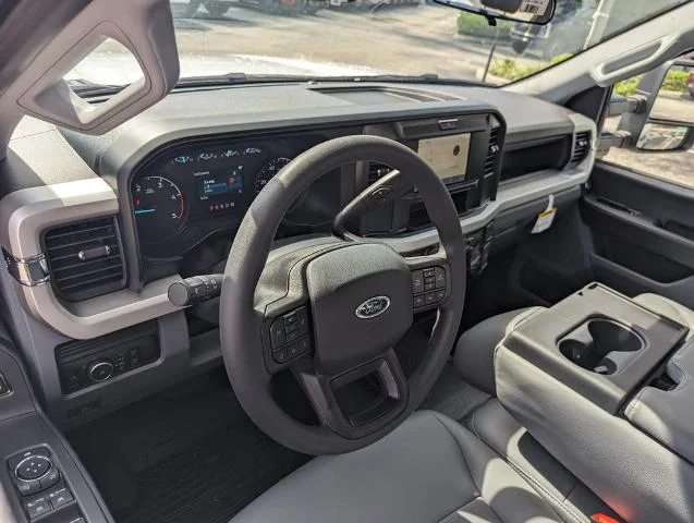 2026 Ford F-350 Super Duty XL - Photo 24