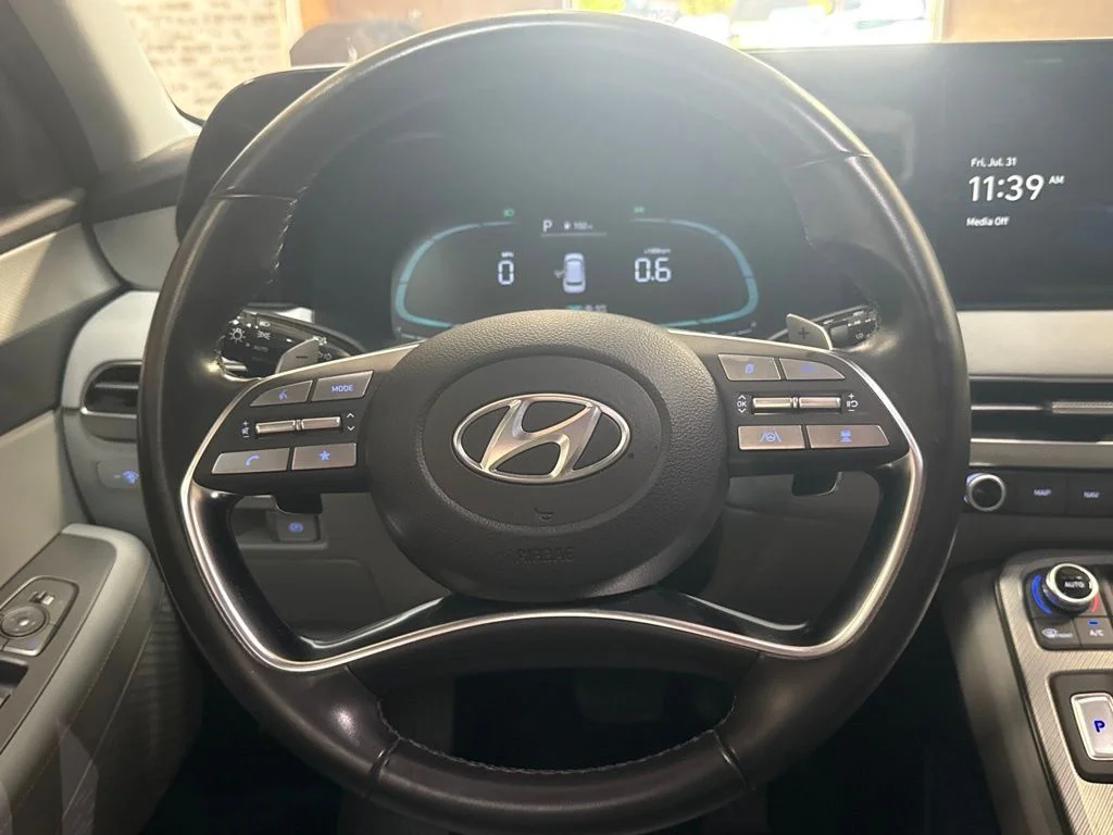 Used 2023 Steel Graphite Hyundai SEL image 21