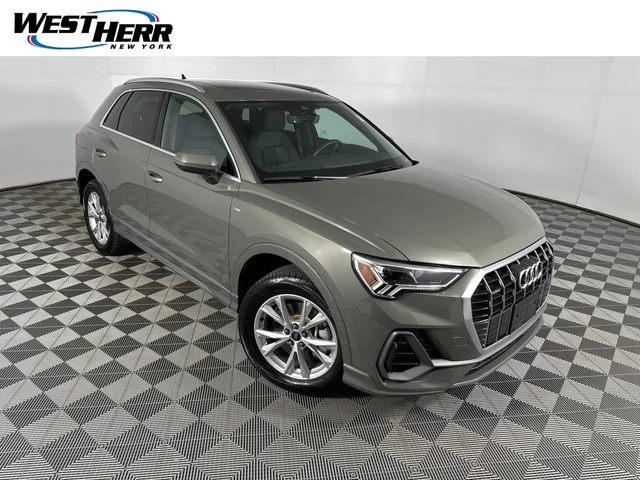 2025 Audi Q3 Premium