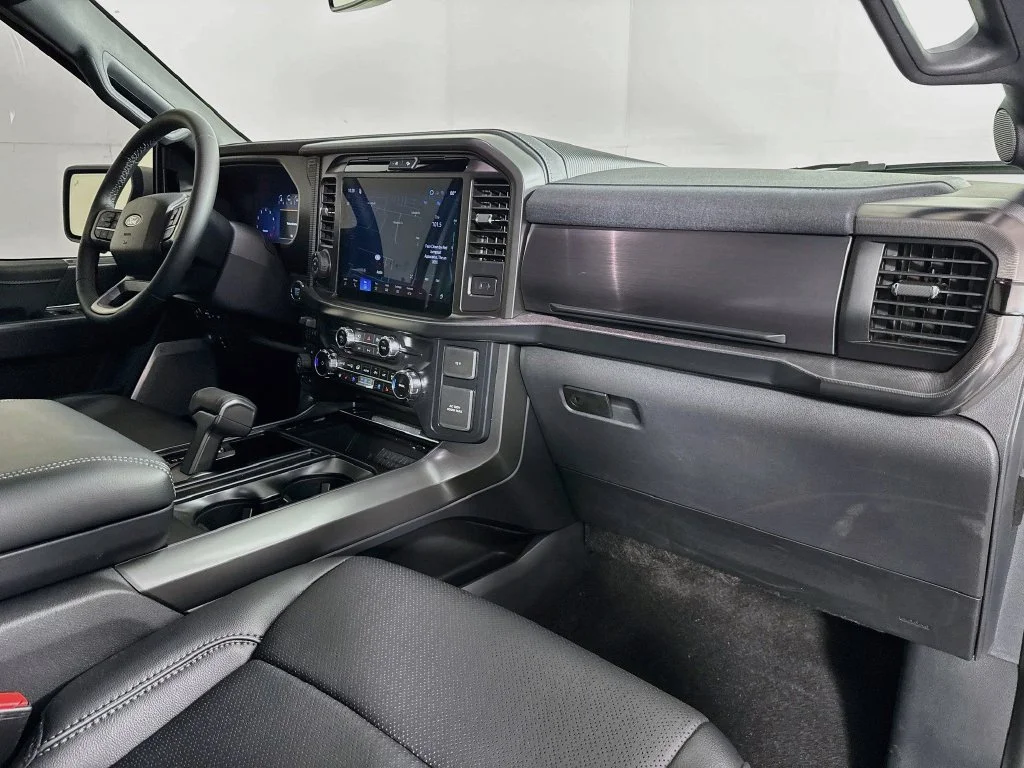 Used 2026 White Ford Lariat image 37