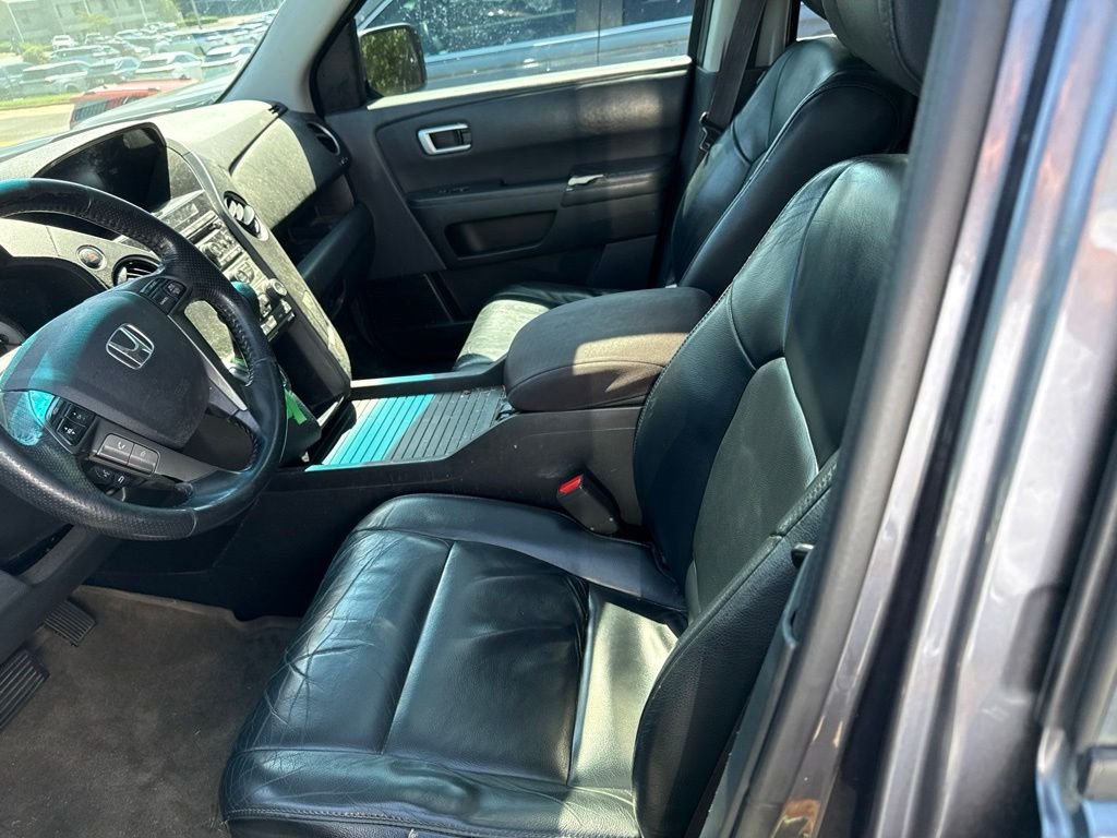 Used 2014 Gray Honda EX-L image 5