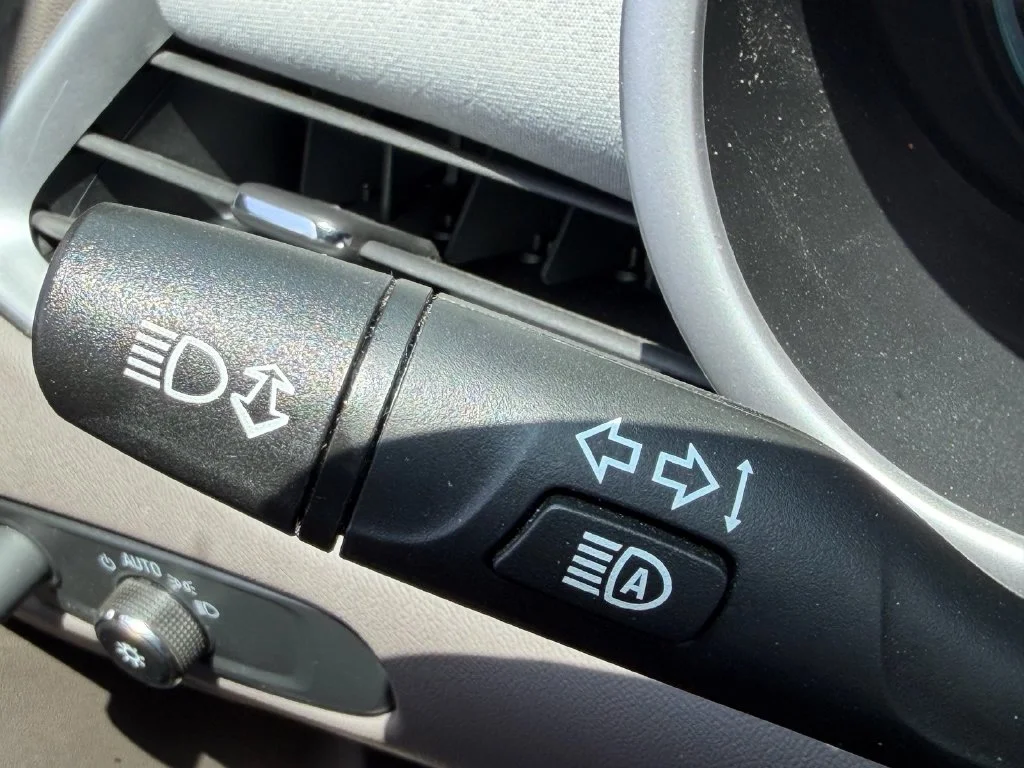 Used 2024 White Chevrolet LT image 29