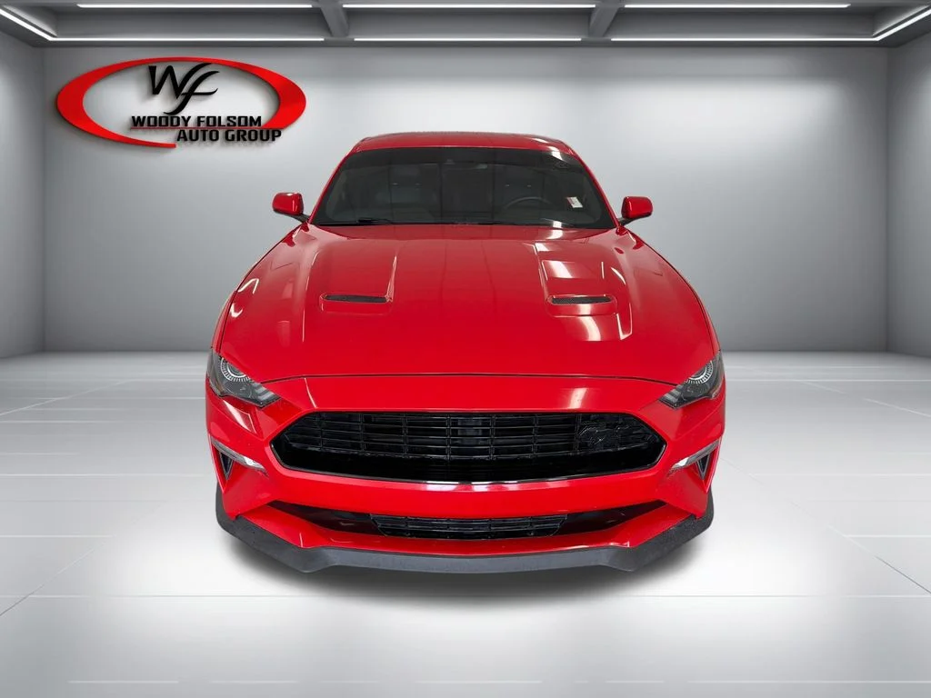 Used 2019 Red Ford GT Premium image 2