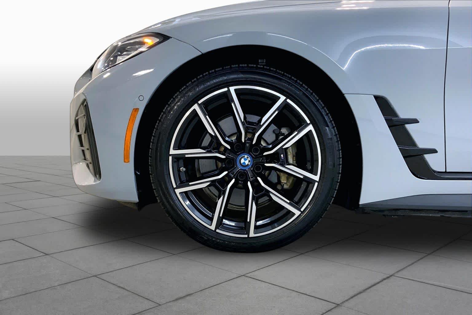 Certified Used 2024 Brooklyn Grey Metallic BMW xDrive40 image 10